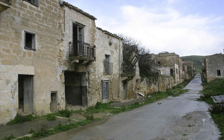 Autore: Vizzini Vittorio Ruderi di Poggioreale Gennaio 2007