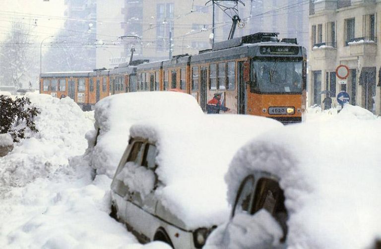Milano nevicata 85-Foto Mario De Biasi