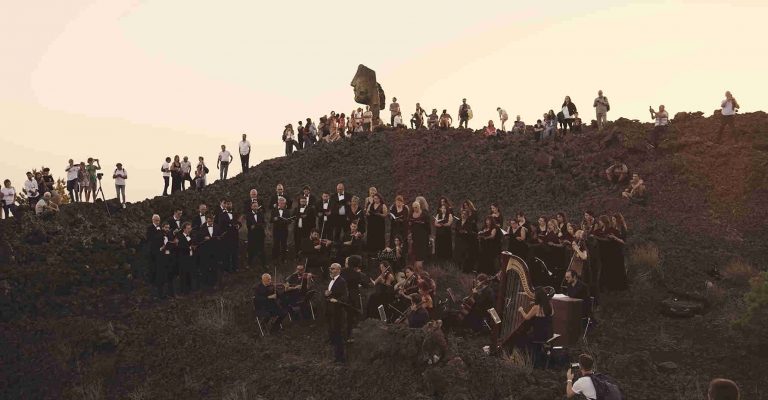 INAUGURAZIONE FESTIVAL LIRICO DEI TEATRI DI PIETRA - CONCERTO SULL'ETNA - SICILIA BUONA
