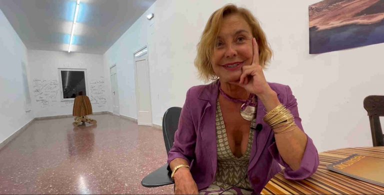L'ARTE CHE RIEMPIE L'ANIMA. INTERVISTA A RENATA FONTANELLI - SICILIA BUONA