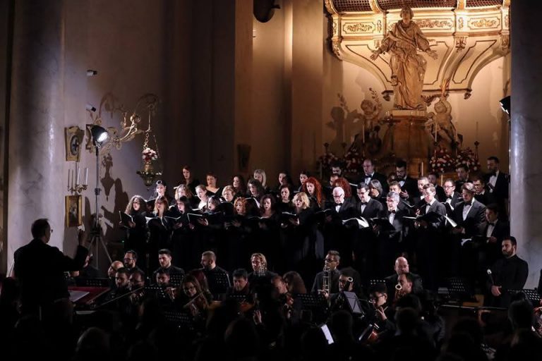 MARCO FRISINA E IL CORO LIRICO SICILIANO