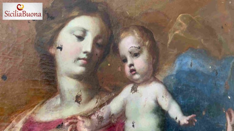 Restauro opera Madonna del Rosario di Andrea Carreca