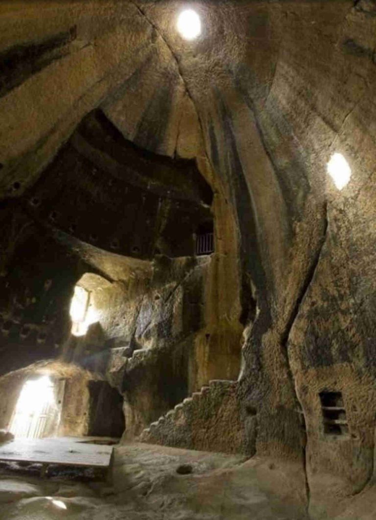 Gurfa dI Alia - Foto di Carmelo Montagna