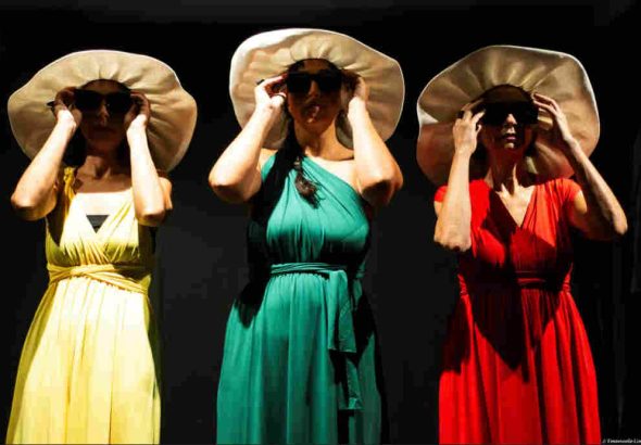 Fringe Off Catania - E poi ci siamo sedute a guardare il mare